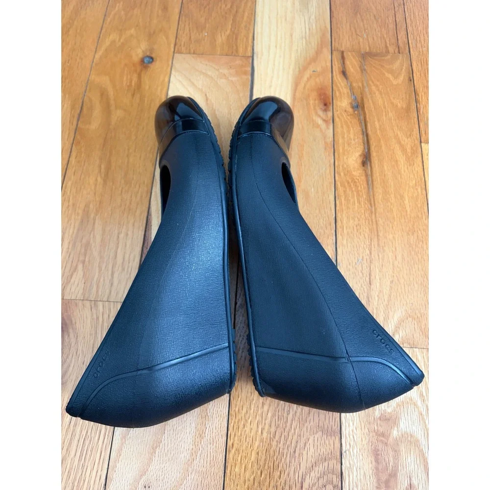 Crocs Women Wedge Cap Toe Slip on Rubber Shoes Sz 8 Black‎